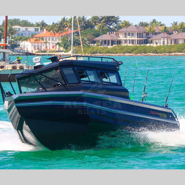 Easycraft 7,5 m Extra Large Cabin Boat