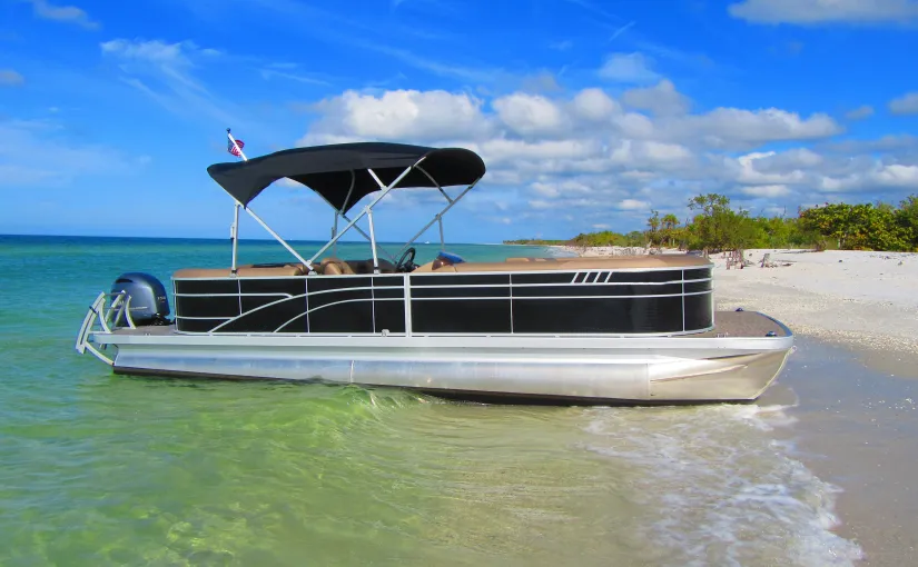 Tritoon Boat 