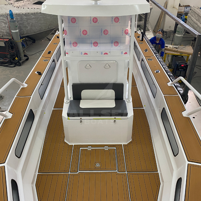 yacht de sport