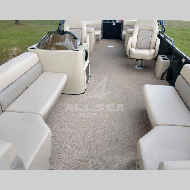 Bateau ponton de 24 pieds