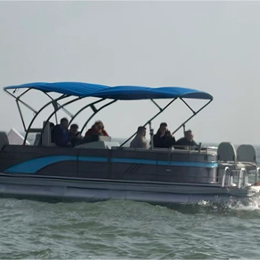 Bateau ponton de 25 pieds