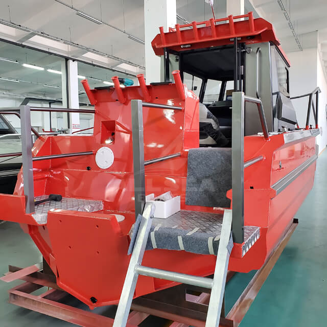 Easycraft 6,85m Boat de cabine complet