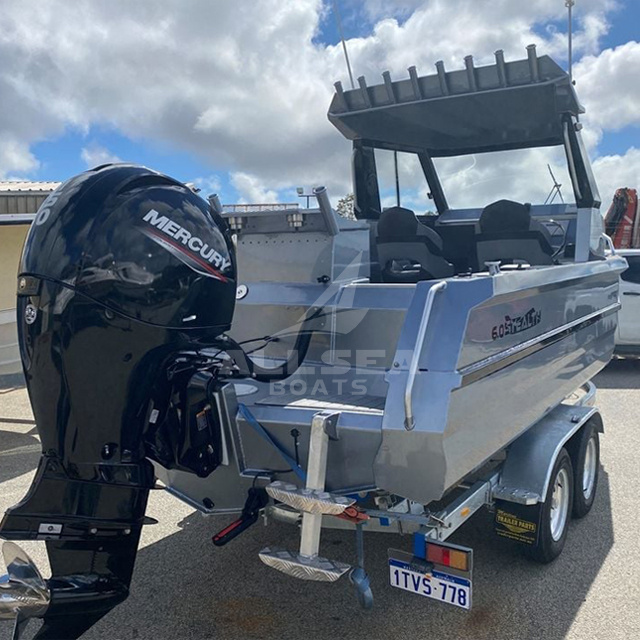 Bateau de vitesse de plancher en aluminium durable de loisirs aquatiques en plein air