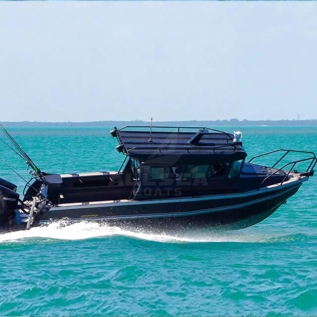 Easycraft 7,5 m Extra Large Cabin Boat