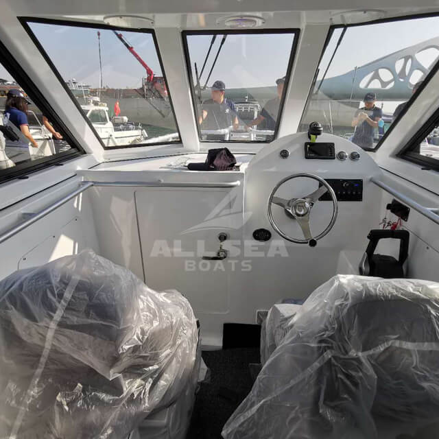 Catamaran de 7,3 m