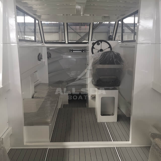 Bateau Profisher de 9,6 m